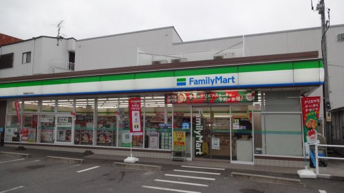 コンビニ　ファミリーマート 岡崎鴨田本町店（コンビニ）まで644m