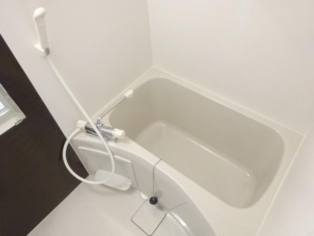 バス・シャワールーム　ゆったりバスルーム