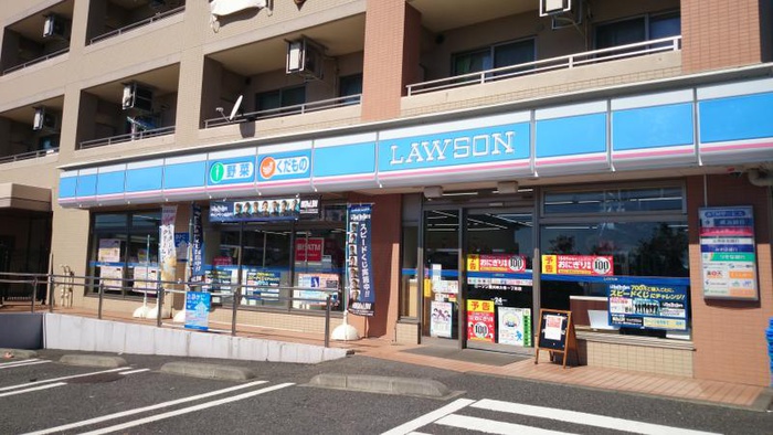 コンビニ　ローソン横浜神大寺一丁目店（コンビニ）まで233m
