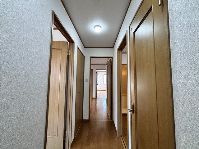 フォーチュネイト吹屋の玄関写真