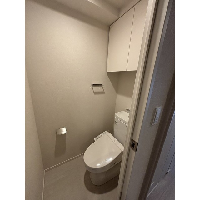 トイレ　※写真は同タイプ住戸です。