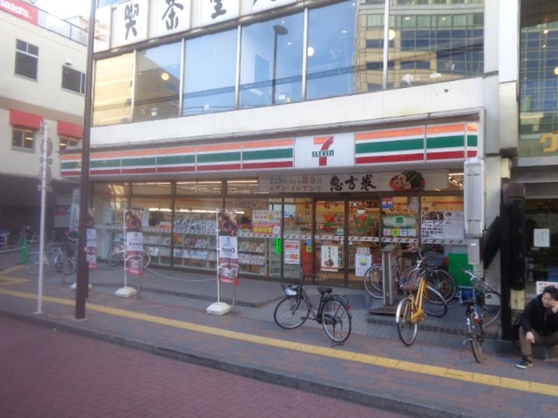 コンビニ　セブンイレブン 大田区西蒲田8丁目店（コンビニ）まで168m