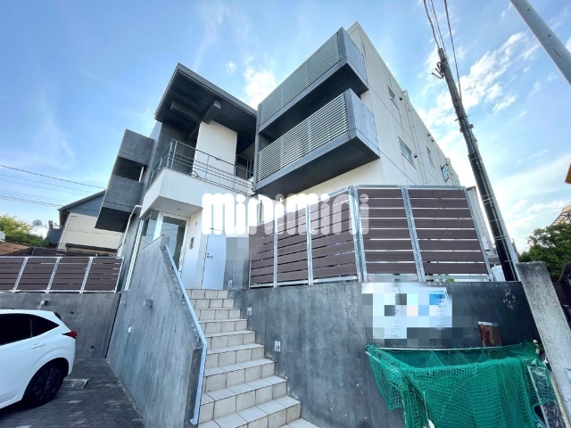 建物外観　おしゃれな外観のマンションです。