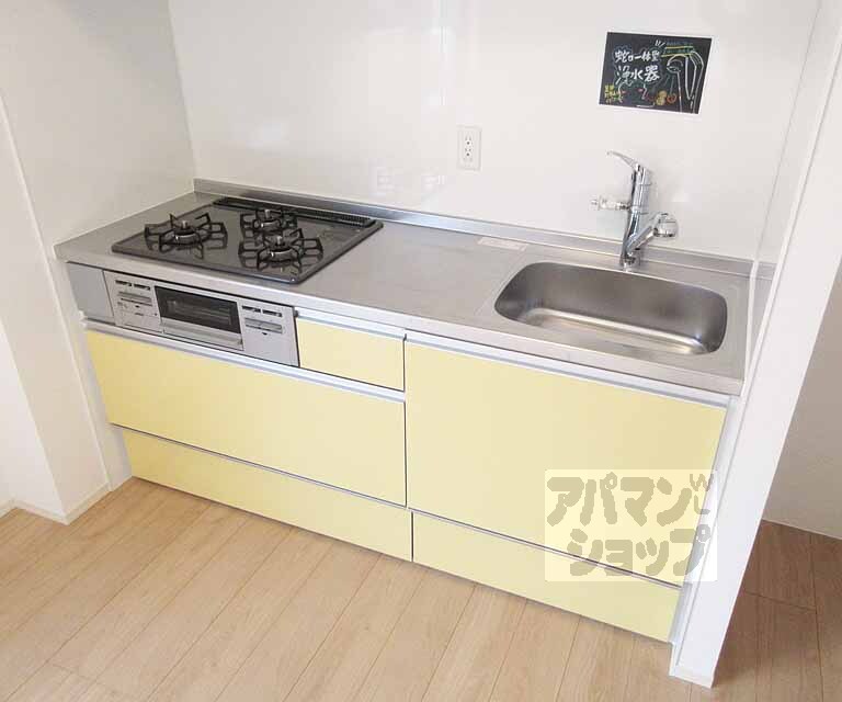 キッチン　人気のシステムキッチンです。