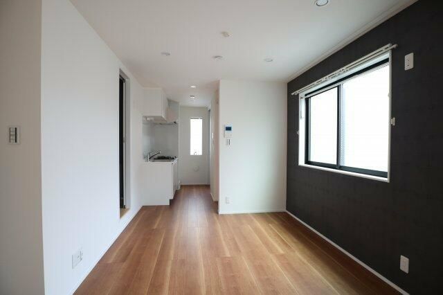 居室・リビング　サードダウン　板橋区大谷口上町