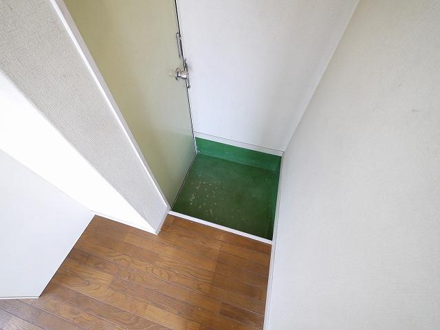 玄関　落ち着いた玄関です