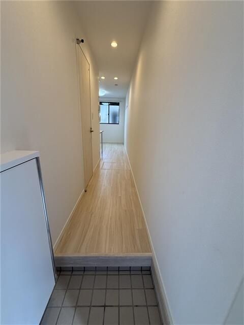 玄関　同施工メーカーの参考写真