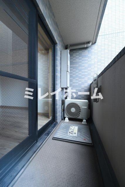 バルコニー　同建物内、別のお部屋の参考写真になります。