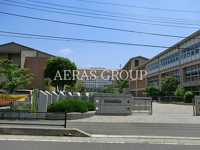 小学校　三郷市立新和小学校（小学校）まで744m