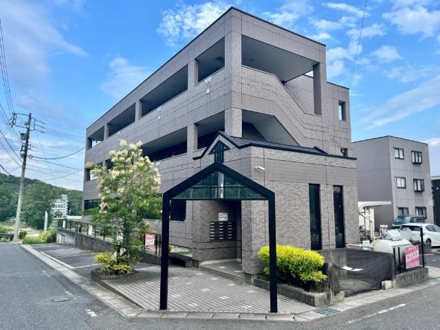建物外観　外観写真（昼）