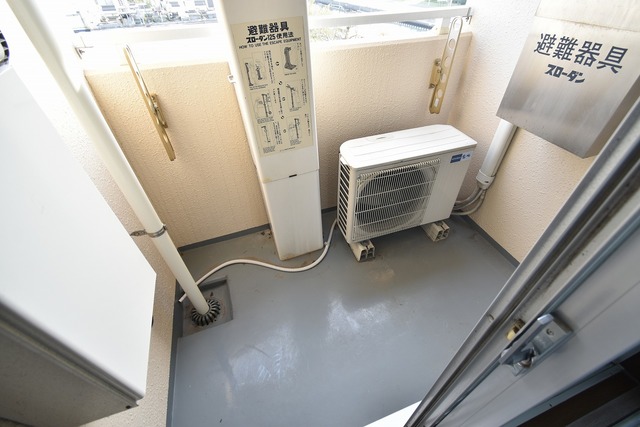 バルコニー　※代表的な内装写真を掲載しております。