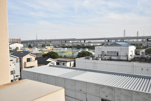 眺望　※代表的な内装写真を掲載しております。