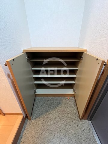 収納　ラシーヌ御崎　シューズボックス