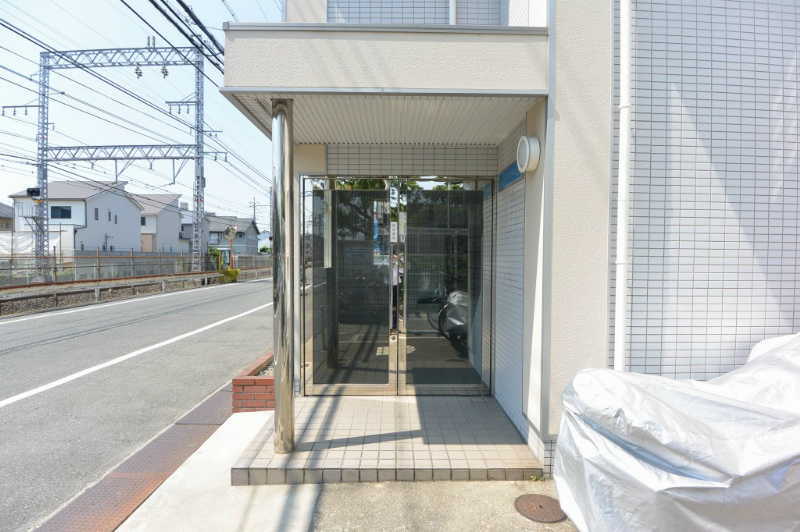 エントランス　エントランス