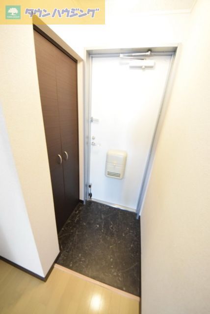 玄関　お部屋探しはタウンハウジング千葉店にお任せ下さい♪