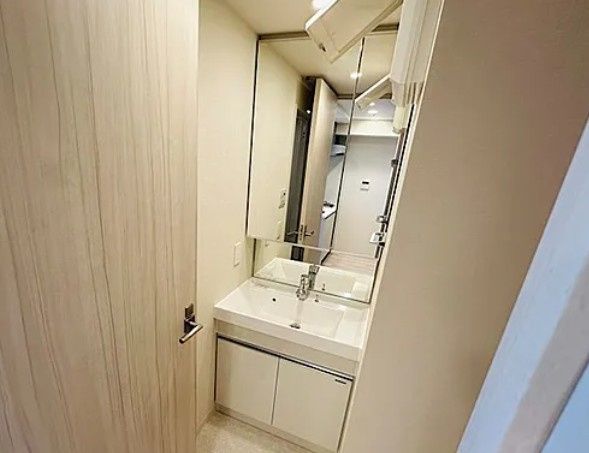 洗面設備　☆嬉しい独立洗面台☆