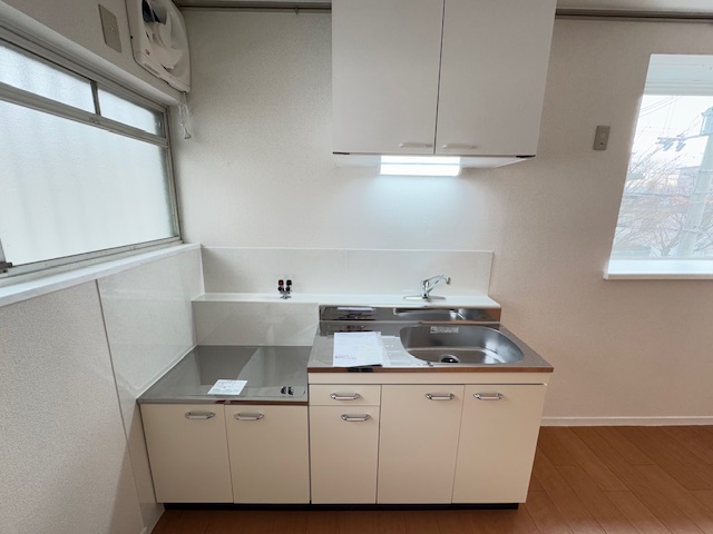 キッチン　同マンション別部屋
