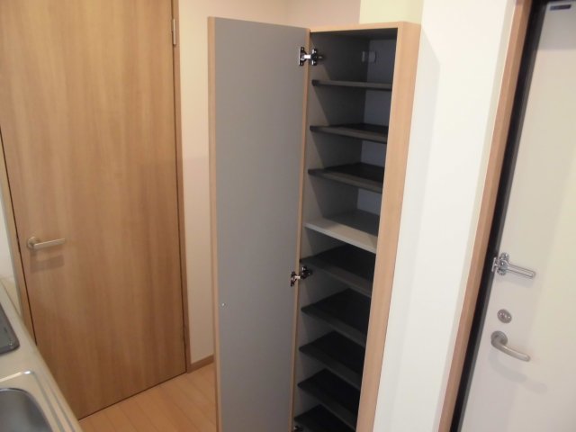 収納　別部屋参考写真