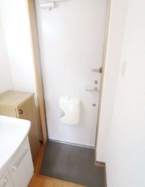 玄関　別部屋参考写真