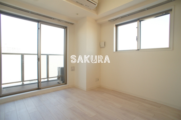居室・リビング　開放感のあるゆったりとしたお部屋です♪