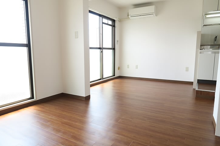 居室・リビング　※別部屋参考写真