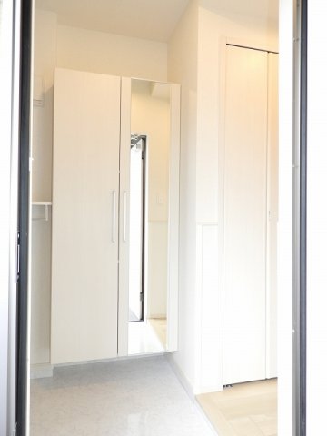 玄関　落ち着いた玄関です