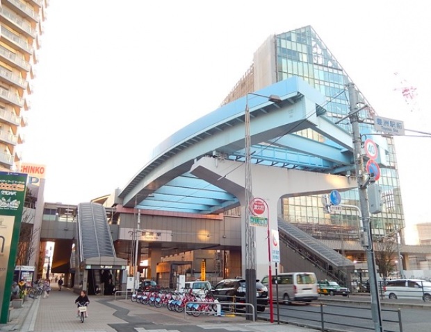 ショッピングセンター　洋服の青山スーパービバホーム豊洲店（ショッピングセンター）まで436m