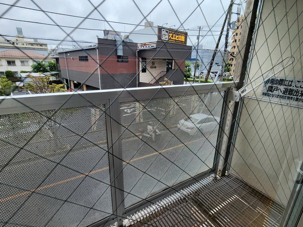 バルコニー　バルコニー付き