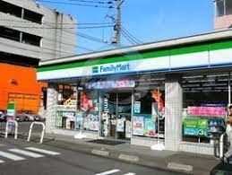 コンビニ　ファミリーマート浦安北栄店（コンビニ）まで100m