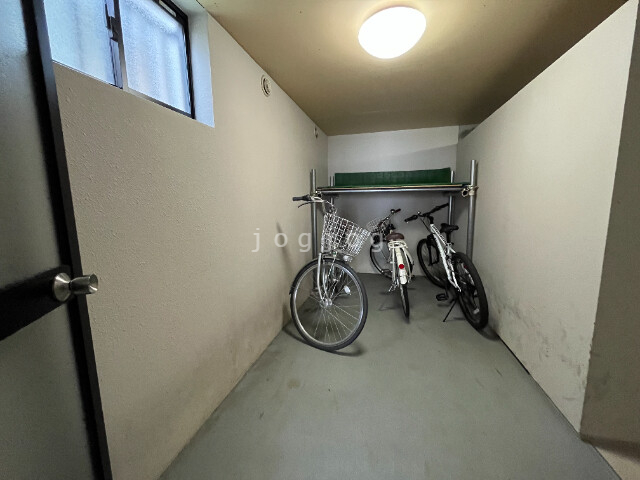その他共有部分　屋内駐輪場