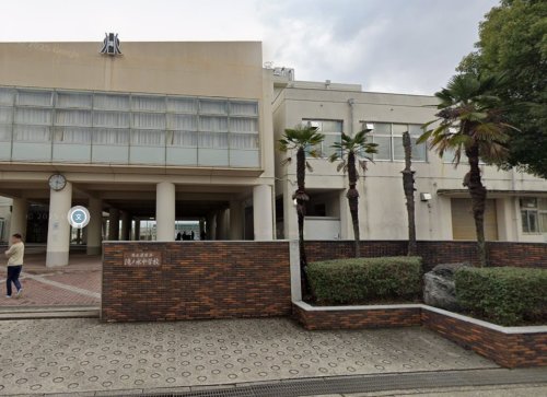 中学校　名古屋市立滝ノ水中学校（中学校）まで680m