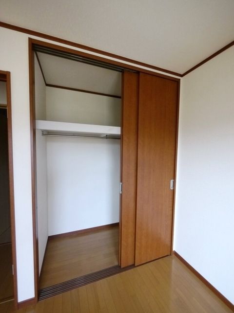 ルーヴル秋津Aの内装写真
