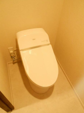 トイレ　トイレもきれいです