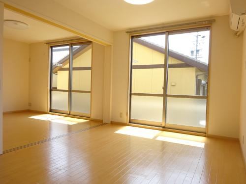 居室・リビング　同タイプのお部屋です