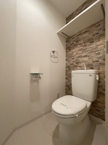 ドゥスプランドゥールのトイレ写真