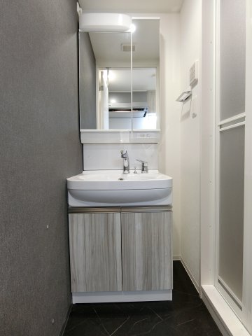 洗面設備　詳細は、RISUMO江坂本店→06-6155-7137まで♪