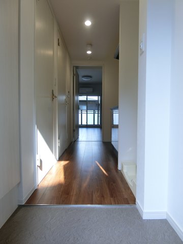 玄関　詳細は、RISUMO江坂本店→06-6155-7137まで♪