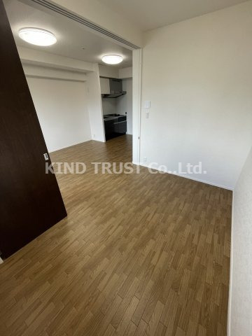 居室・リビング　ゆったりとした居間です