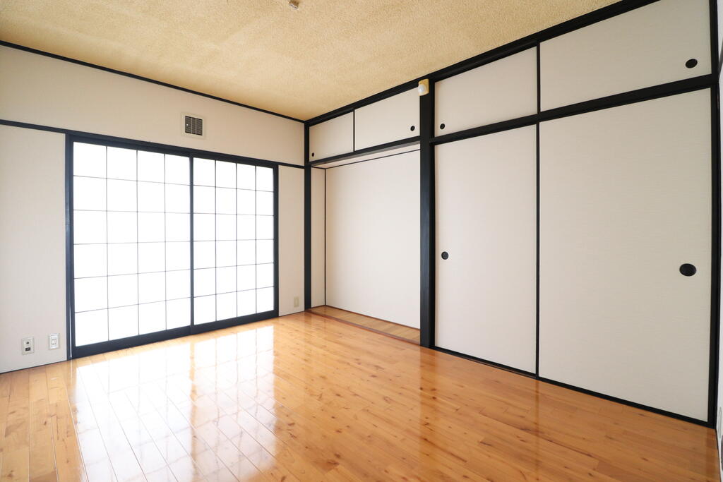 居室・リビング　6帖の洋室☆