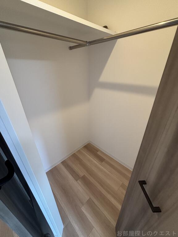 収納　（写真は建築中モデル）