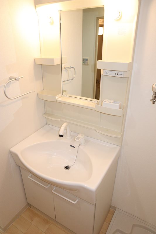 洗面設備　洗髪洗面化粧台