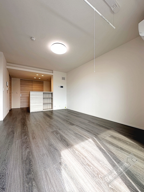 居室・リビング　全室照明付きです♪