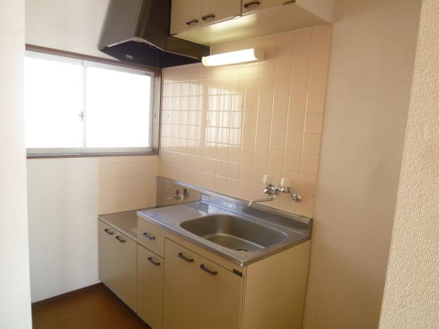 キッチン　ガスコンロ使用可