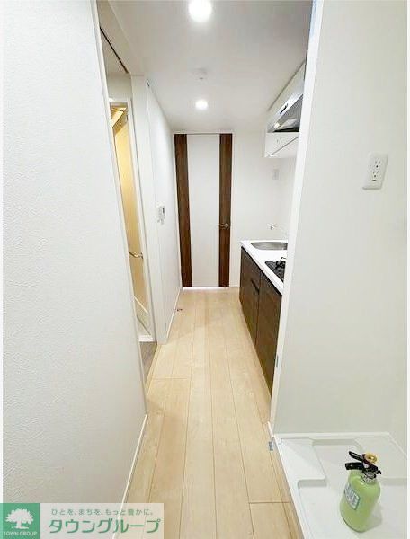 玄関　★お部屋探しは株式会社タウンハウジング東京まで★