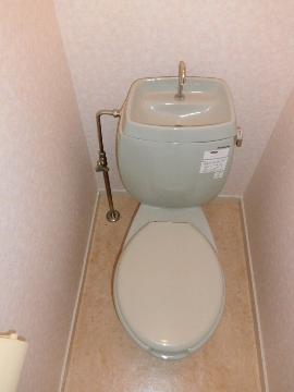 　トイレ　トイレ