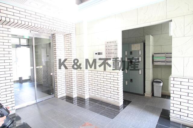 エントランス　毎日通るエントランスはこのようになっています