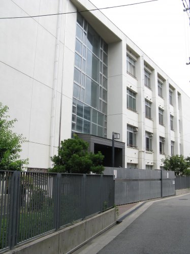 中学校　下福島中学校（中学校）まで596m