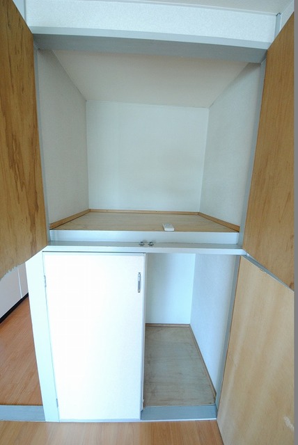 収納　写真は５０２号室