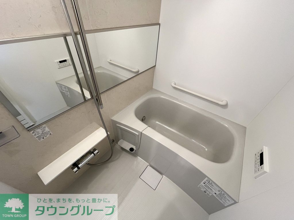 バス・シャワールーム　洗面