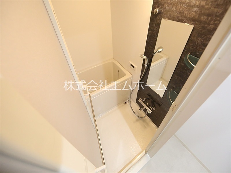 バス・シャワールーム　バスルーム　浴室暖房乾燥機付き